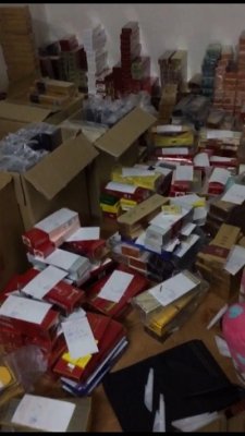 高仿香烟批发一手厂家,正规厂商发货