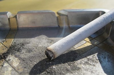 从中国网购中草药烟？亚裔男在美国因贩毒获刑6年