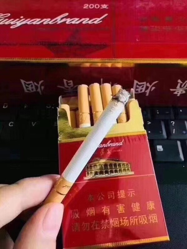 靠谱买卖爆珠烟免税烟外烟的微信号|爆珠烟外烟一手货源免费代理